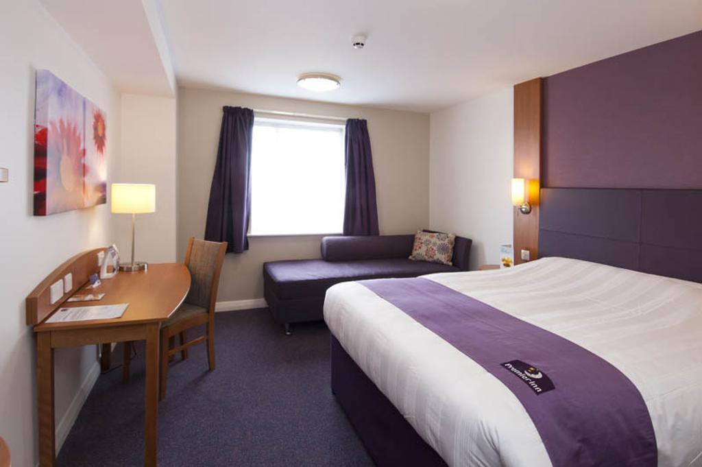 Premier Inn Edinburgh Central — Photos 3