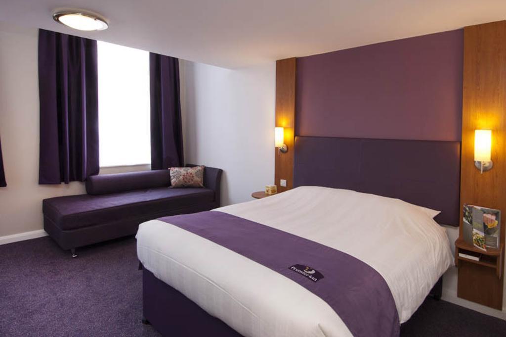 Premier Inn Edinburgh Central — Photos 2